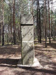 20.08.2015 - Obelisk w Polskim Lasku - Ukraina Kostiuchnówka