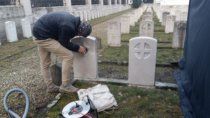Renowacja obelisków Cmentarz Żołnierzy Włoskich